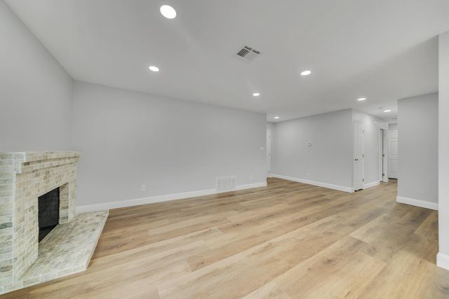 1800 Duncan Dr, Tracy, CA 95376