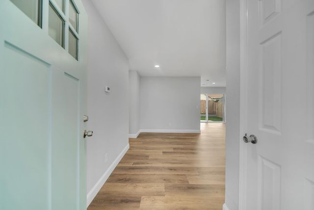 1800 Duncan Dr, Tracy, CA 95376