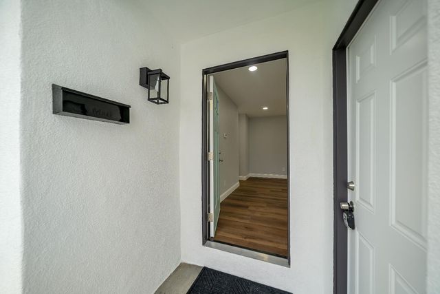 1800 Duncan Dr, Tracy, CA 95376