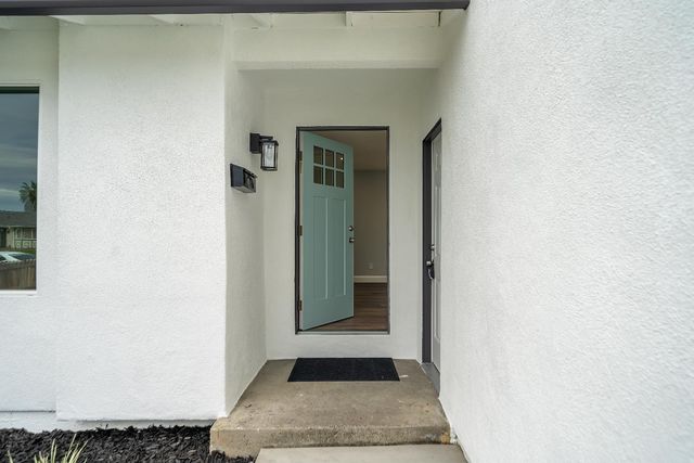 1800 Duncan Dr, Tracy, CA 95376