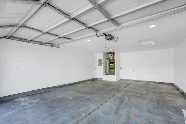 1800 Duncan Dr, Tracy, CA 95376