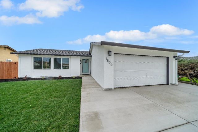 1800 Duncan Dr, Tracy, CA 95376