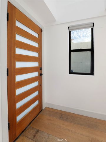 2400 Glendale Court, Los Angeles, CA 90039