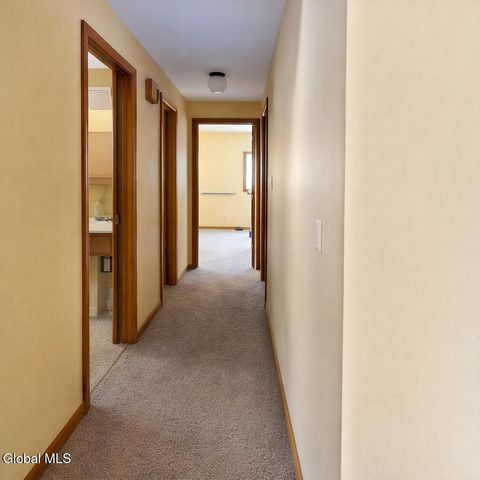 45 Koonz Road, Voorheesville, NY 12186