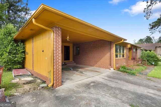 2965 Malibu Drive, Macon, GA 31211