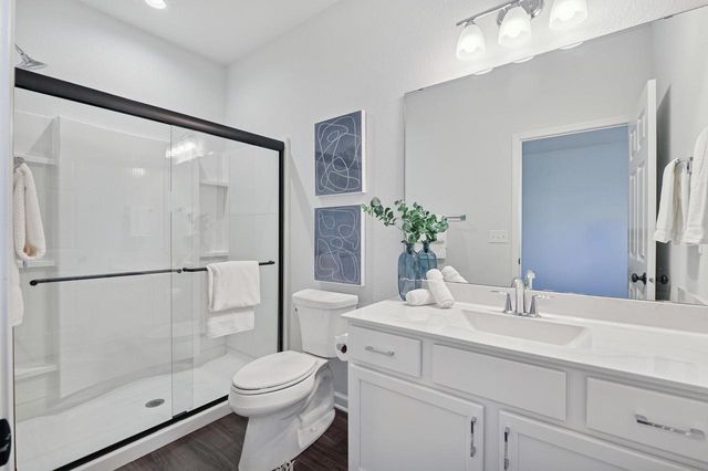 W139N6328 Bridal Wreath LANE, Menomonee Falls, WI 53051