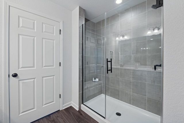 W139N6328 Bridal Wreath LANE, Menomonee Falls, WI 53051