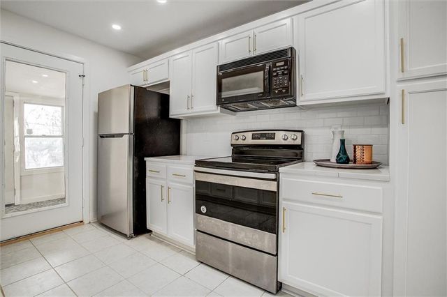 537 Ann Avenue, Kansas City, KS 66101