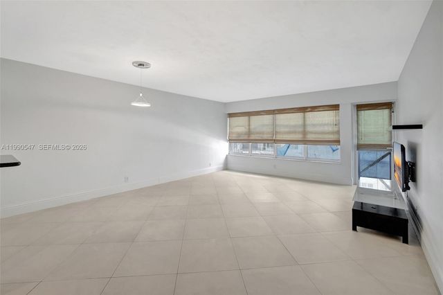 3700 Galt Ocean Dr 303, Fort Lauderdale, FL 33308