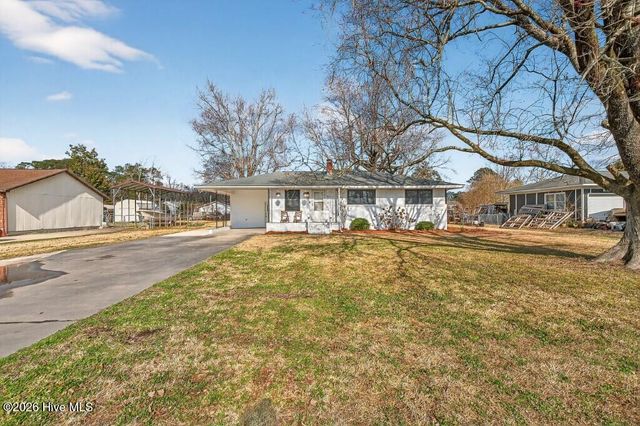 914 Greenfield Heights Boulevard, Havelock, NC 28532