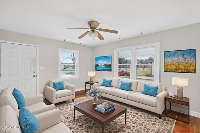 914 Greenfield Heights Boulevard, Havelock, NC 28532