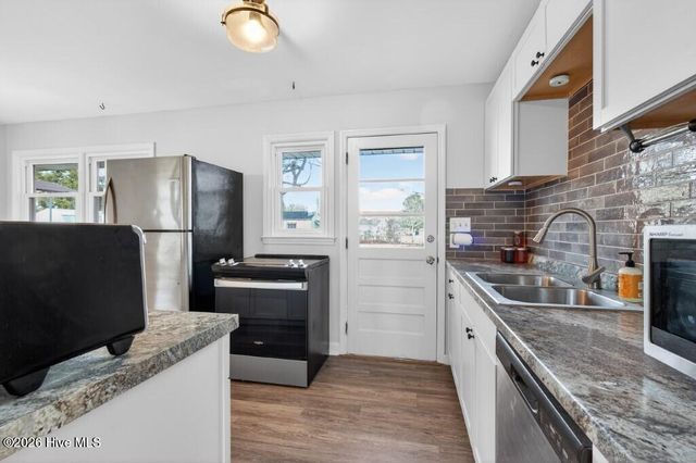 914 Greenfield Heights Boulevard, Havelock, NC 28532