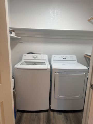 7832 Royal Lane 102, Dallas, TX 75230