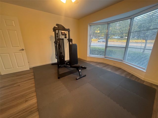 7832 Royal Lane 102, Dallas, TX 75230