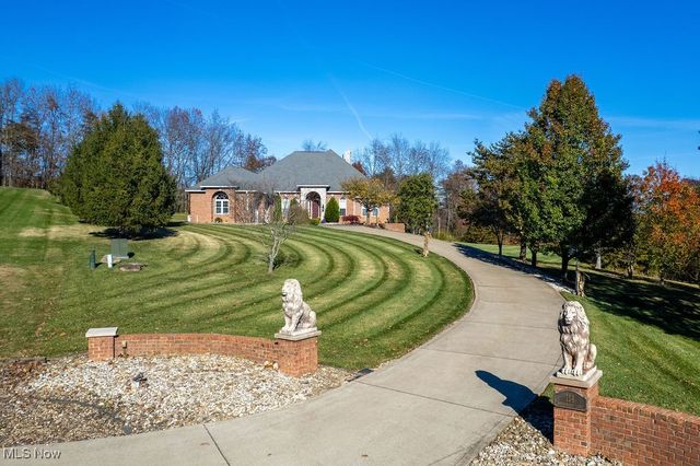 114 Shadowood Lane, Davisville, WV 26142