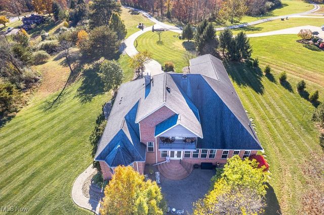 114 Shadowood Lane, Davisville, WV 26142