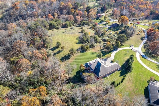 114 Shadowood Lane, Davisville, WV 26142