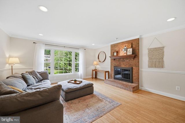 7347 HUNTON ST, Warrenton, VA 20187