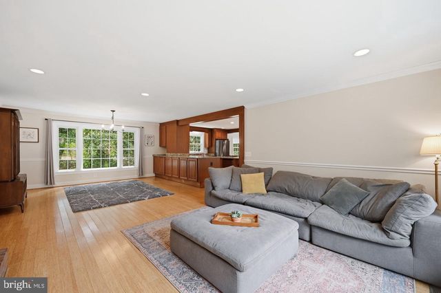 7347 HUNTON ST, Warrenton, VA 20187