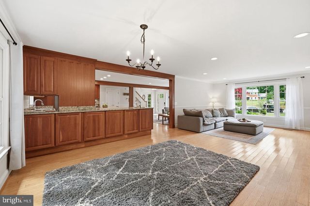 7347 HUNTON ST, Warrenton, VA 20187