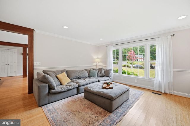 7347 HUNTON ST, Warrenton, VA 20187