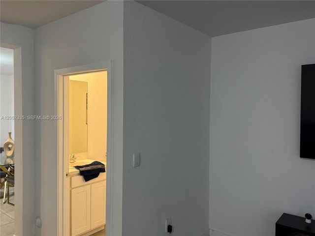 270 NE 12th Street 270, Florida City, FL 33034