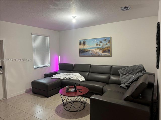 270 NE 12th Street 270, Florida City, FL 33034