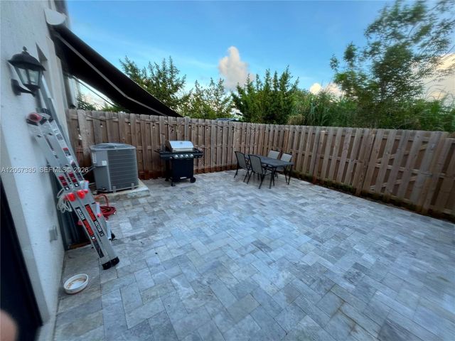 270 NE 12th Street 270, Florida City, FL 33034