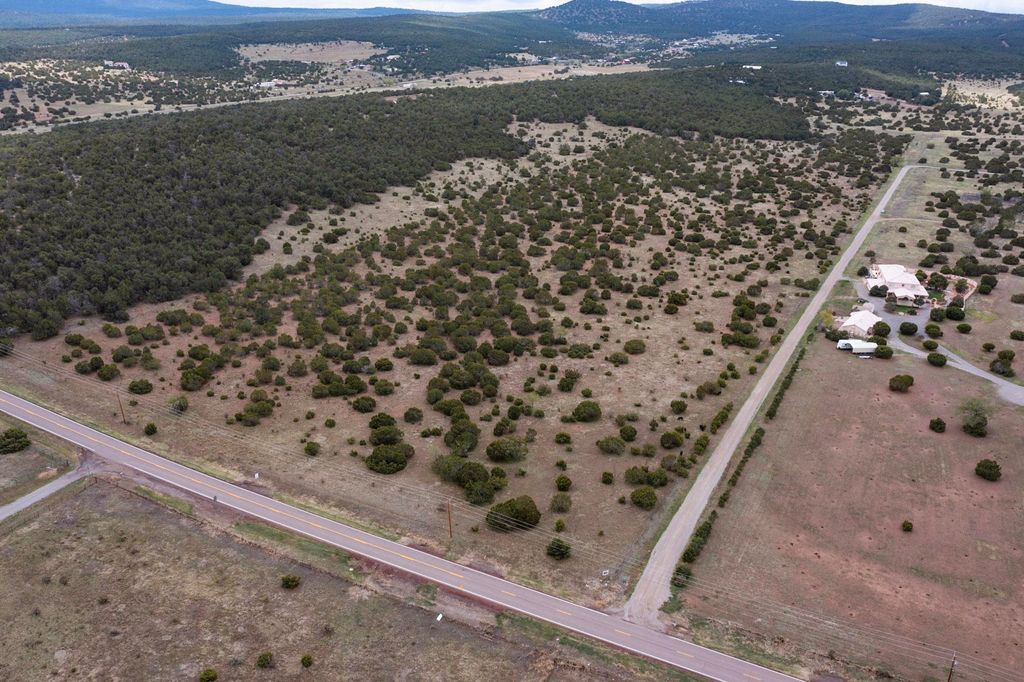 685 NM 217, Tijeras, NM 87059