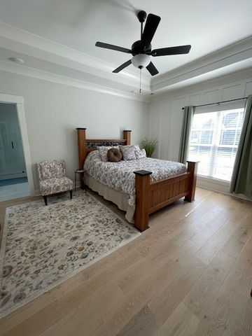 101 Sawyer Ct, Clarksville, TN 37043