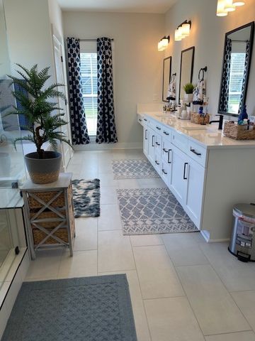 101 Sawyer Ct, Clarksville, TN 37043