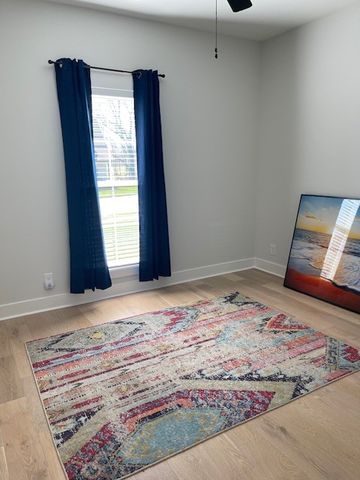 101 Sawyer Ct, Clarksville, TN 37043