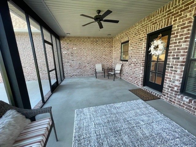 101 Sawyer Ct, Clarksville, TN 37043