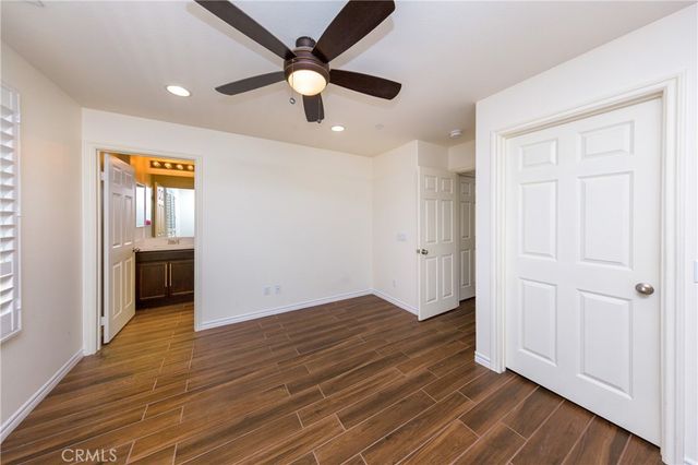 14705 Sherman Way, Van Nuys, CA 91405