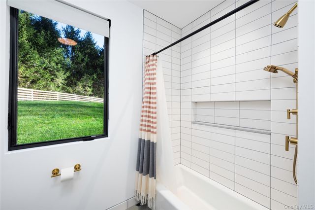 67 Dean Road, Stormville, NY 12582