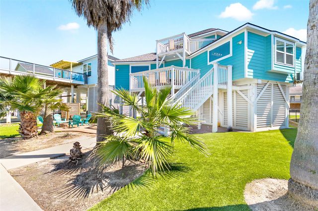 319 Pompano Lane, Surfside Beach, TX 77541