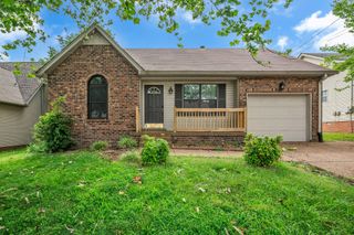 2737 Call Hill Rd, Nashville, TN 37211