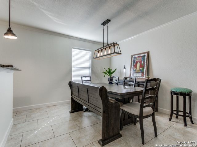 7810 BRAUN BND, San Antonio, TX 78250