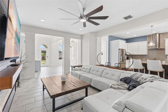 16437 GOOD HEARTH BOULEVARD, Clermont, FL 34711