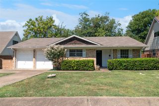 13121 Flagstone Lane, Dallas, TX 75240