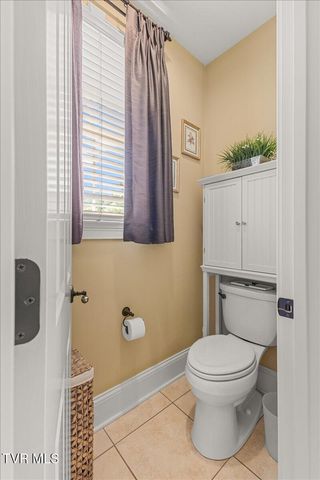2388 Crescent Lake Place, Johnson City, TN 37615