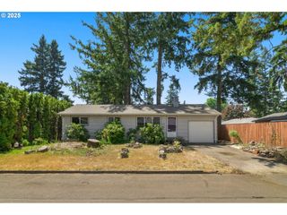 16836 Ne DAVIS St, Portland, OR 97230