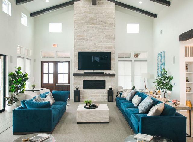 108 Rivalto CIR C3, Lakeway, TX 78734