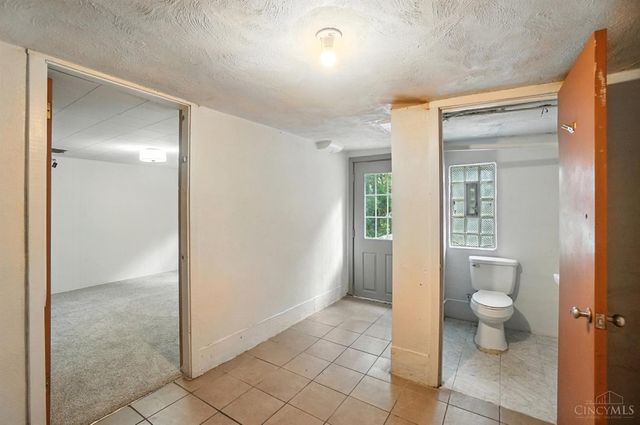 1224 Westminster Drive, Cincinnati, OH 45229