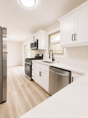 104 S 33Rd Street, South Bend, IN 46615