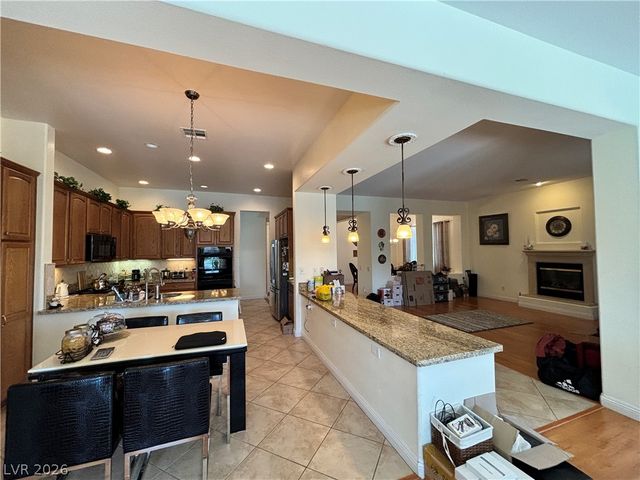 932 Viscanio Place, Las Vegas, NV 89138