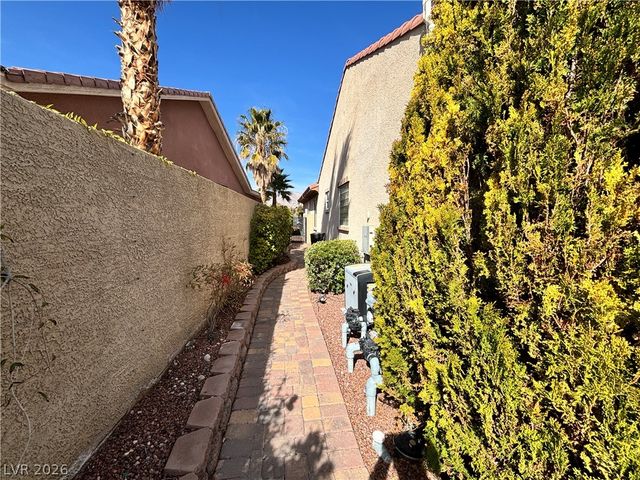 932 Viscanio Place, Las Vegas, NV 89138