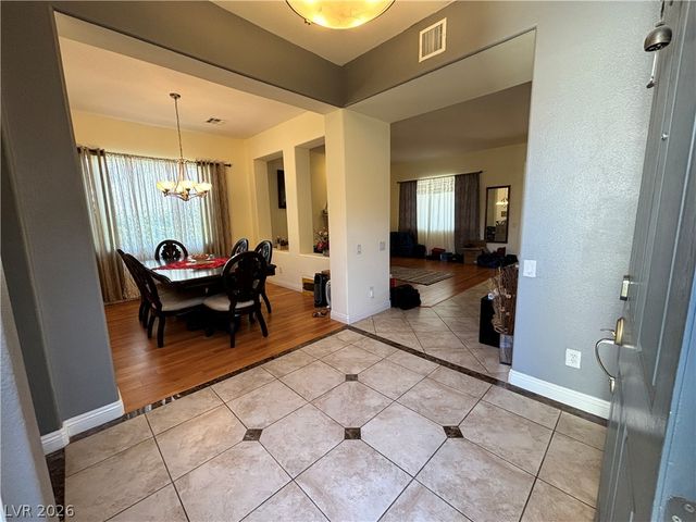 932 Viscanio Place, Las Vegas, NV 89138