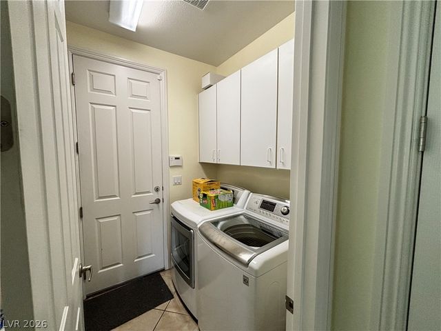 932 Viscanio Place, Las Vegas, NV 89138