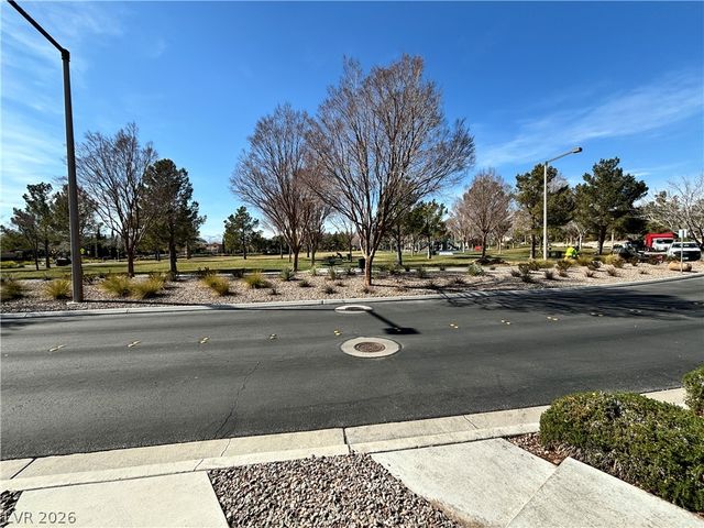 932 Viscanio Place, Las Vegas, NV 89138